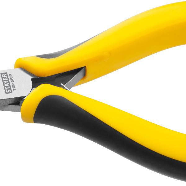 Тонкогубцы 120 мм изогнутые TopGrip, STAYER 2218-3